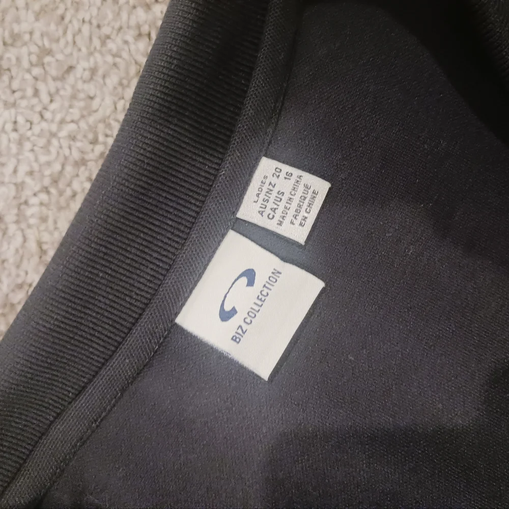 BIZ COLLECTION black business t-shirt - Picture 9 of 13